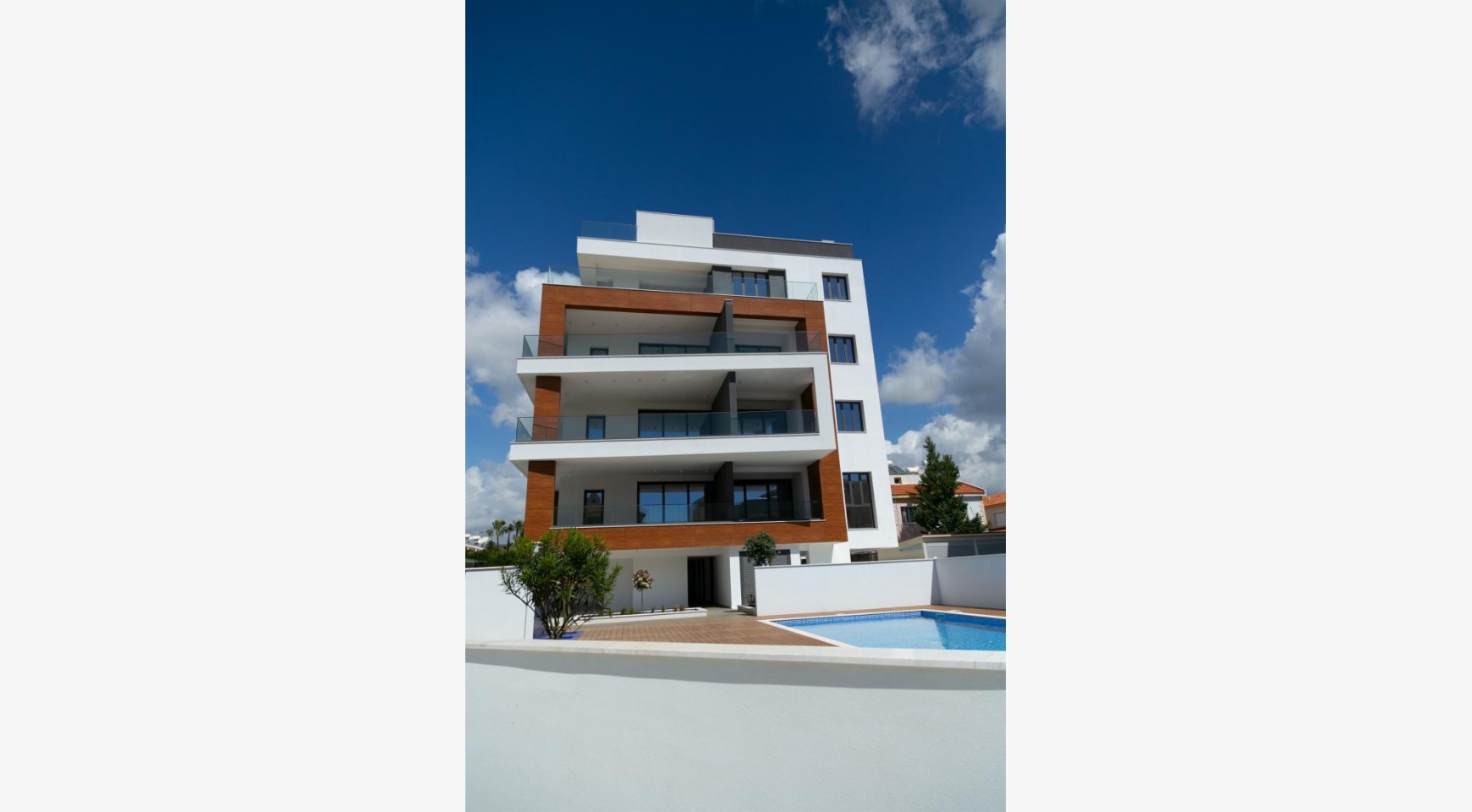 Malibu Residence, Apt. 201. Contemporary 2 Bedroom Apartment in Potamos Germasogeia - 6