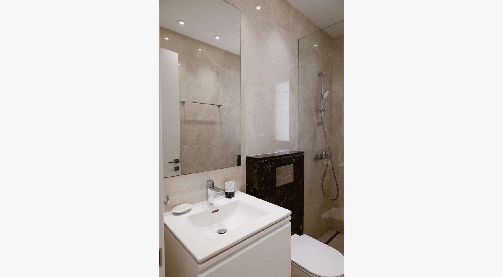 Hortensia Residence, Apt. 101. 2 Bedroom Apartment  in a New Complex near the Sea - 25